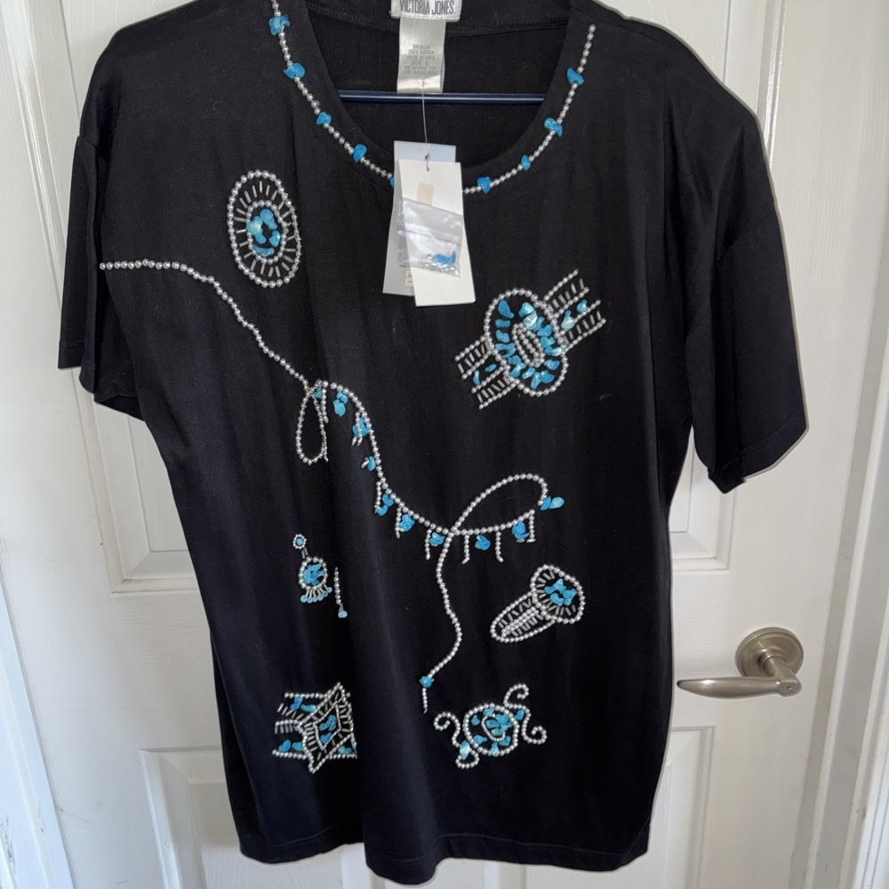NWT VINTAGE 90s VICTORIA JONES Black Artsy Cotton T Shirt Size Large Very Unique